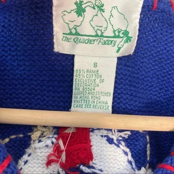 Vintage embroidered coastal  sweater ocean theme - Picture 6 of 9